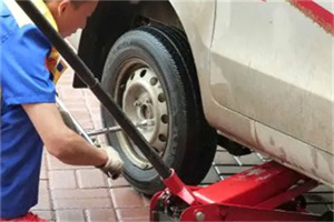 宜秀区附近拖车24小时服务热线电话